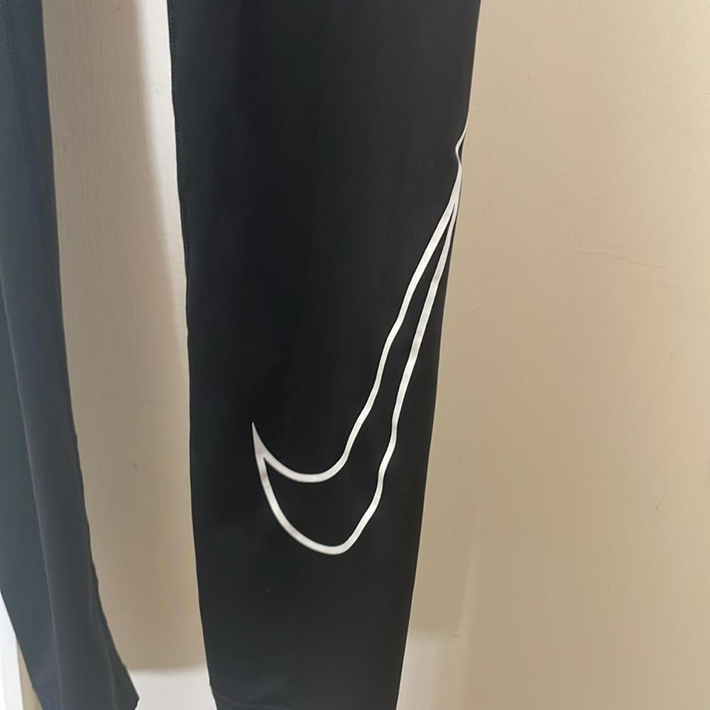 Nike Pro Classic Athletic Compression Leggings - … - image 4